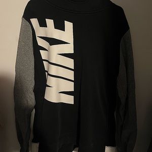 Nike kids XL pullover hoodie